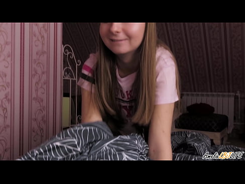 ❤️ Blondīne dziļi sūc savu BFF un saņem spermu mutē ❤ Anāls video pie mums lv.passionateembracespotlight.ru ❤